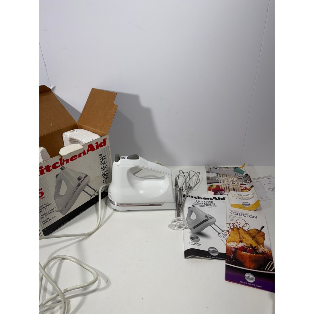KitchenAid Classic Plus 5 Speed Hand Mixer White KHM5TBWH2 with Box & Manual